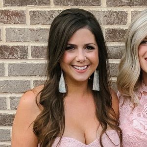 Meet your Posher, Jenna